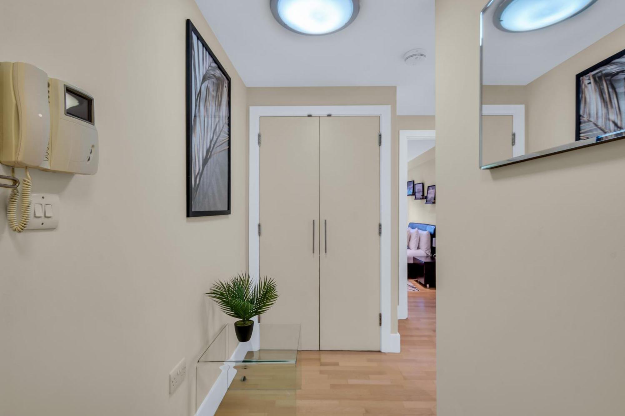Mysquare One Bedroom Serviced Apartment Near St Paul'S Blackfriars London Exteriör bild